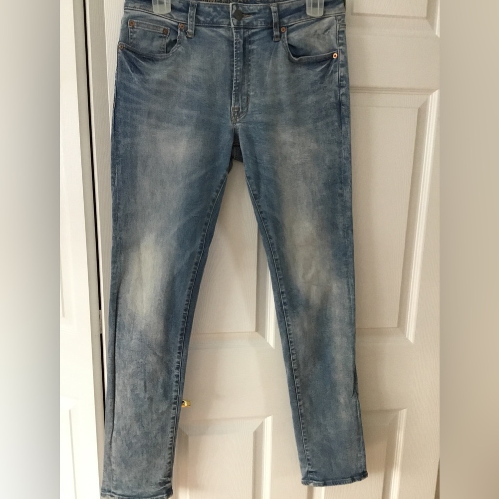 American Eagle slim jeans